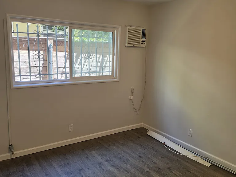920 N Curson Ave #2 — Photo 6