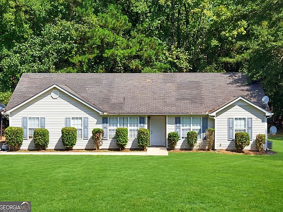 3rd image of 25 Mountainview Dr