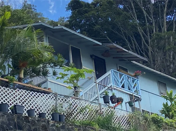1561 Ahihi St, Honolulu, HI 96819