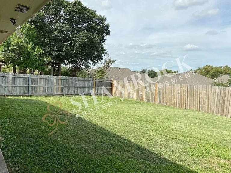 3061 Clydesdale Way — Photo 14