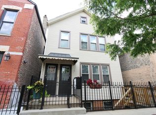 2148 W 19th St APT 2R, Chicago, IL 60608