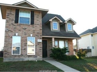 4033 Southern Trace Dr, College Station, TX 77845