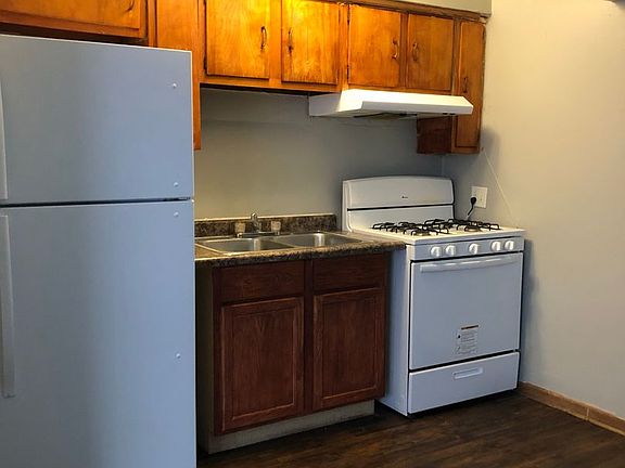 2nd image of 4157 Hamilton St APT 3