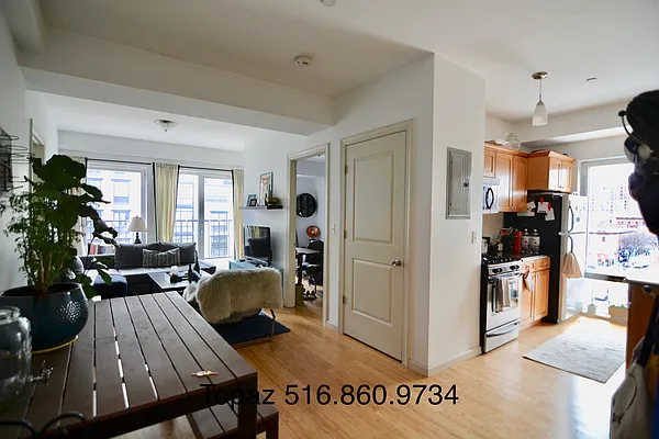 Rented by Rental Solutions Inc | media 40