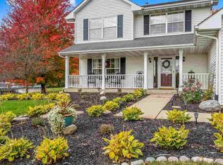 9414 Rambouillet Rdg, Roscoe, IL 61073