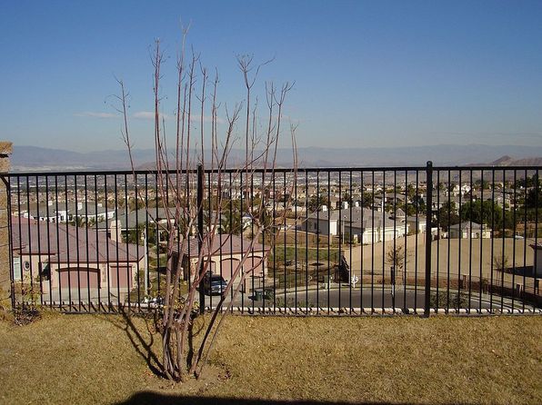 4073 Suzie Cir