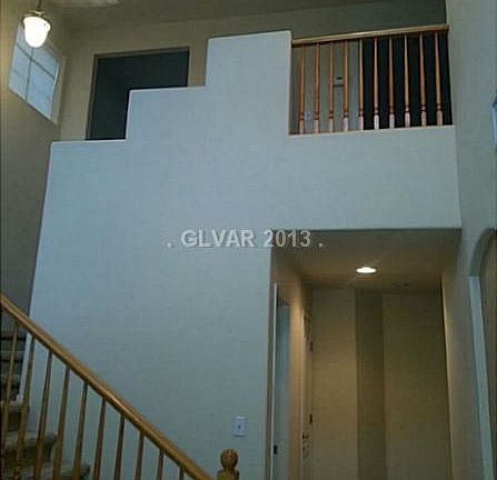 2nd image of 352 Orchid Oasis Ave