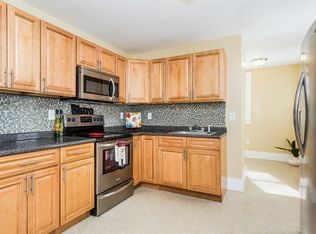 56 Edgemont St, Springfield, MA 01109