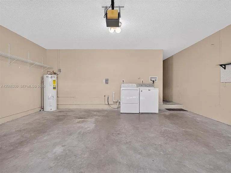 1520 Seabay Rd — Photo 75