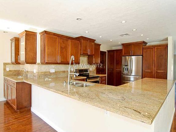2nd image of 1571 S Tenaya Way