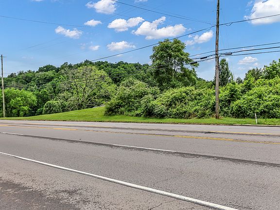 2nd image of 1725 Williamson Rd