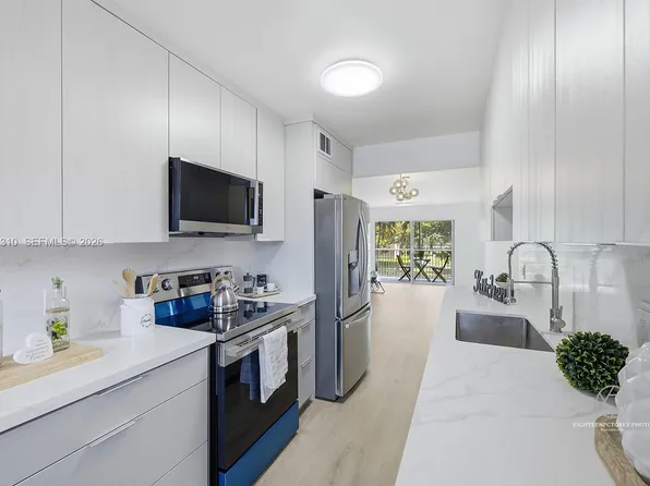 1351 SW 125th Ave APT 206S, Hollywood, FL 33027