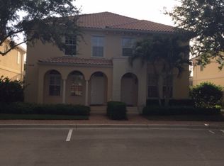 6242 Towncenter Cir, Naples, FL 34119