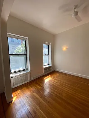 Rented by Georgine Podhorsky, LREB | media 23