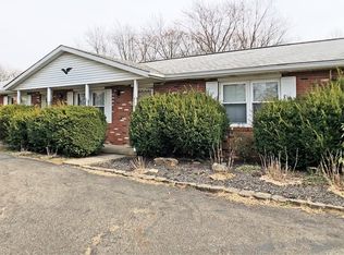8356-8358 Ladonna Cir NW, North Canton, OH 44720