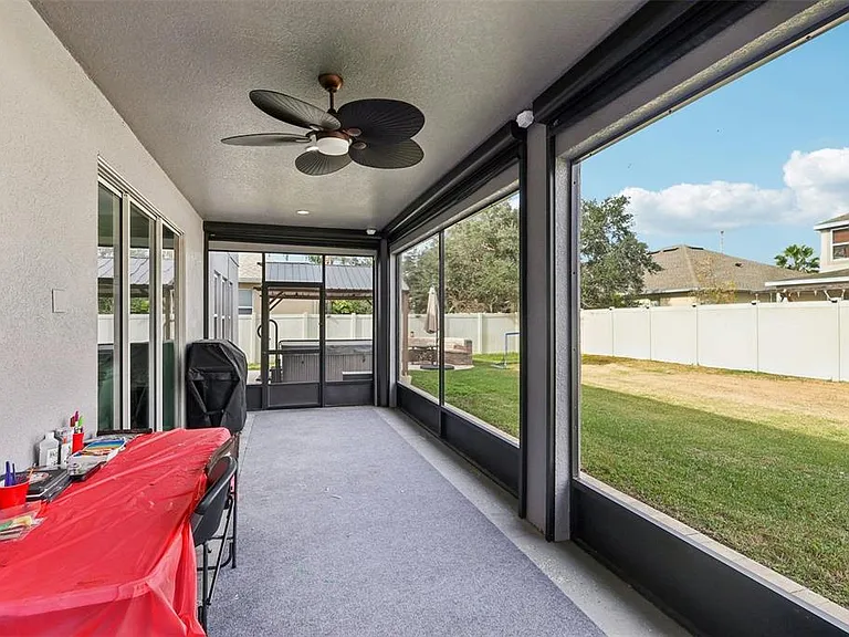 Plantation Oak Dr — Photo 45