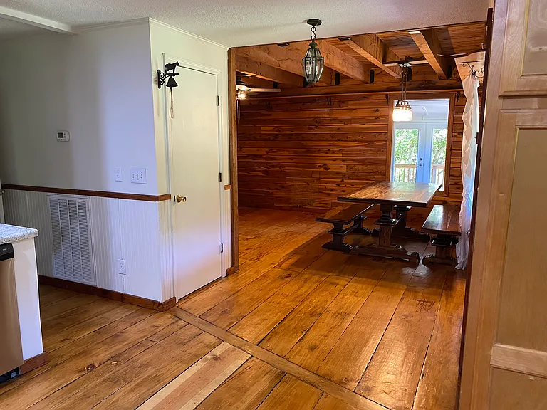 195 Emerald Dr #B — Photo 29