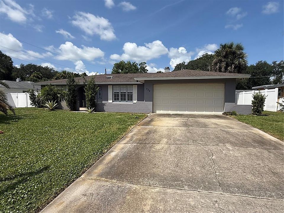 1st image of 732 LUCERNE CIRCLE