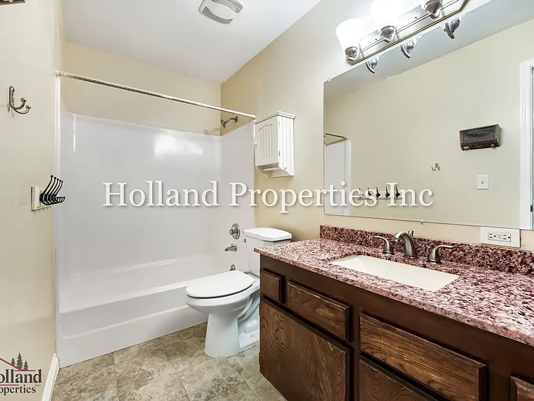 8747 SW Brightfield Cir — Photo 16