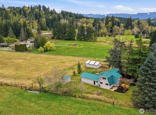 38207 SE 45th Pl, Snoqualmie, WA 98065
