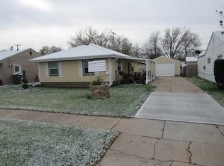 2719 Bateman St, Hastings, NE 68901