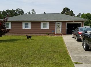 1348 Tulls Creek Rd, Moyock, NC 27958