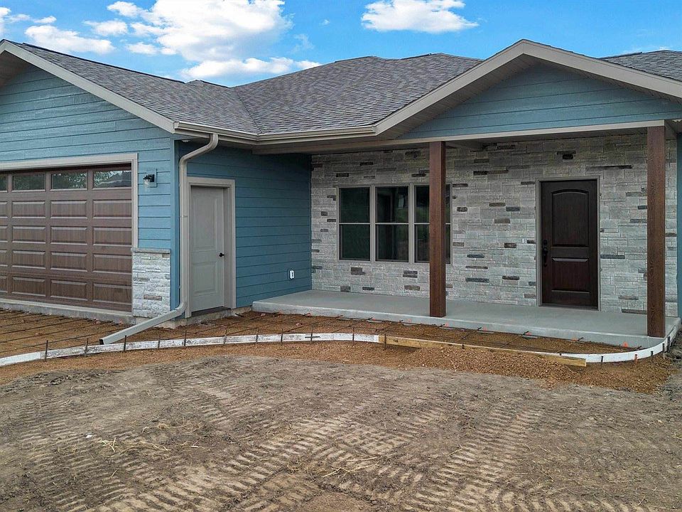 118329 Monarch St, Stratford, WI 54484 | Zillow