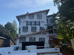 902 E Hastings Ave, Coeur D Alene, ID 83814