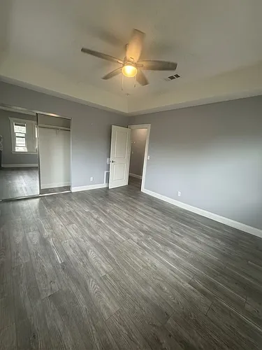 Floor plan E
