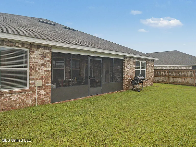 9317 Lexi Ln — Photo 18