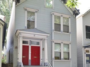 3005 N Racine Ave, Chicago, IL 60657