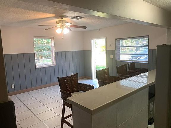 3rd image of 5098 Conklin Dr
