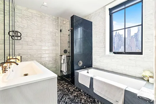 Rented by Manhattan Miami Real Estate | media 28