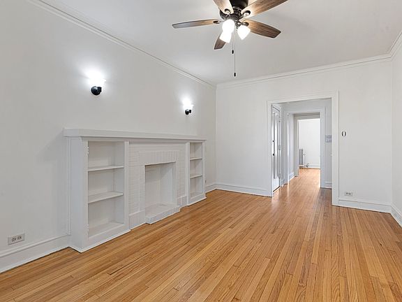 4th image of 2633 W Ainslie St #2