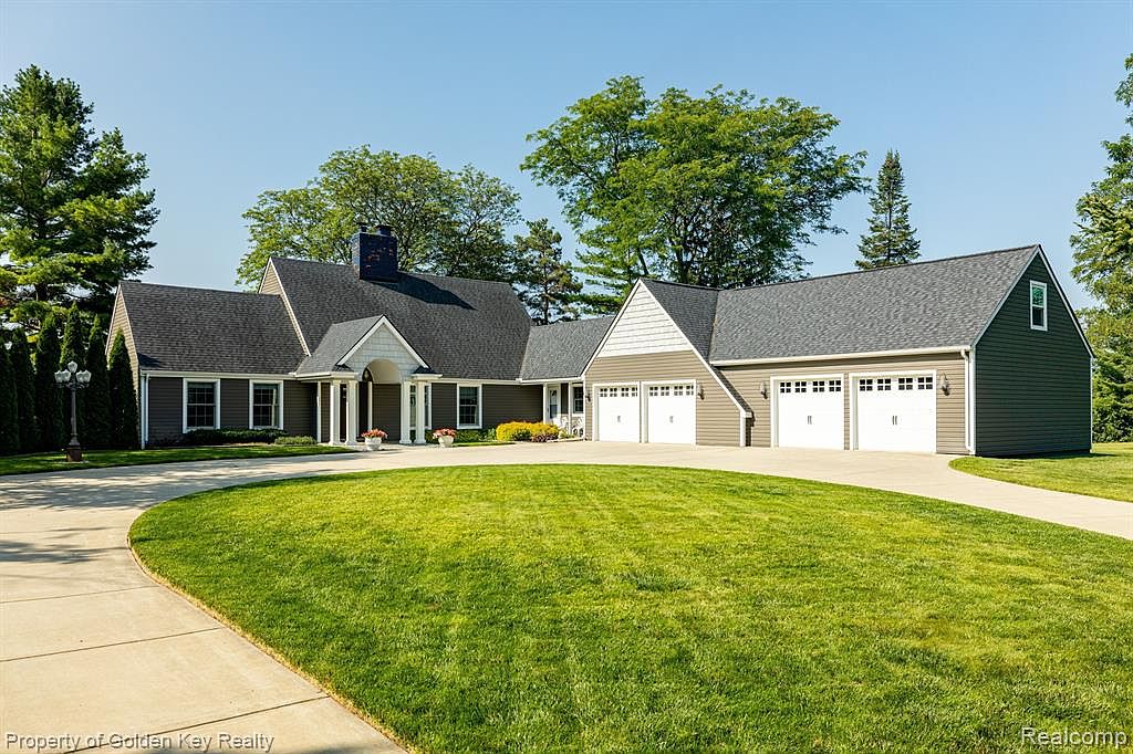 56515 Nine Mile Rd, South Lyon, MI 48178 MLS 20230064139 Zillow