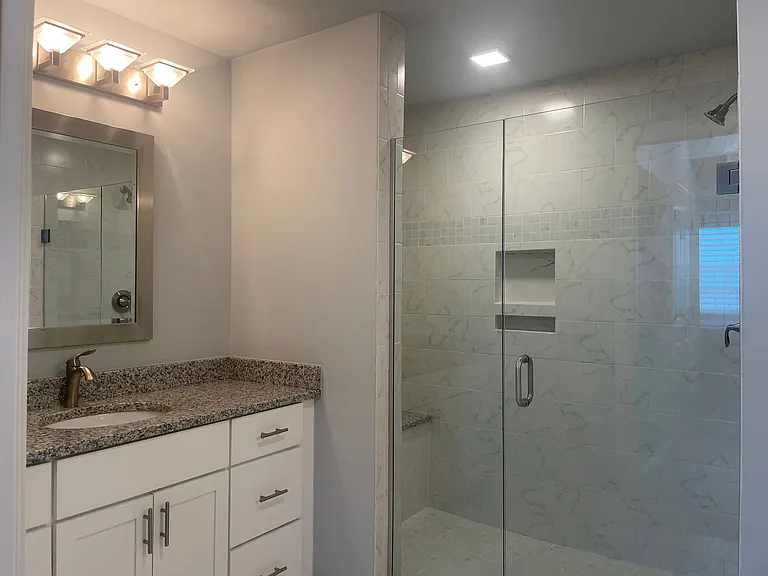 260 Hidden Bay Dr #401 — Photo 23