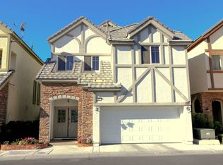351 Hollins Hall St, Las Vegas, NV 89145