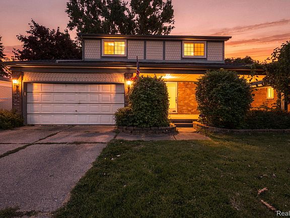 4th image of 18238 Red Oaks Dr