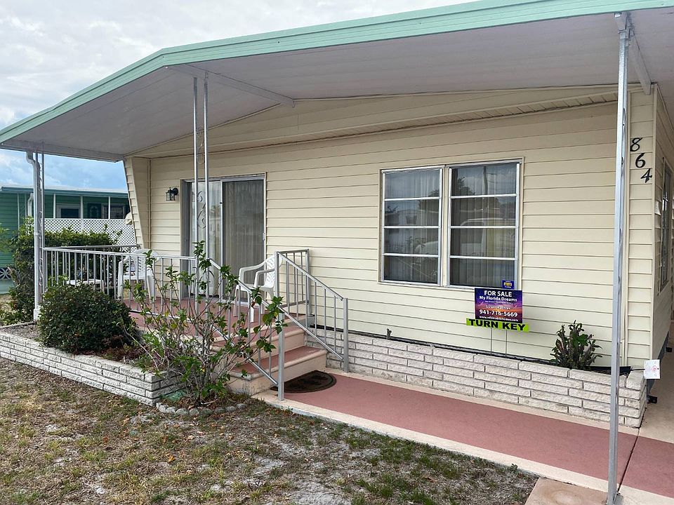 2nd image of 864 Jacaranda Cir