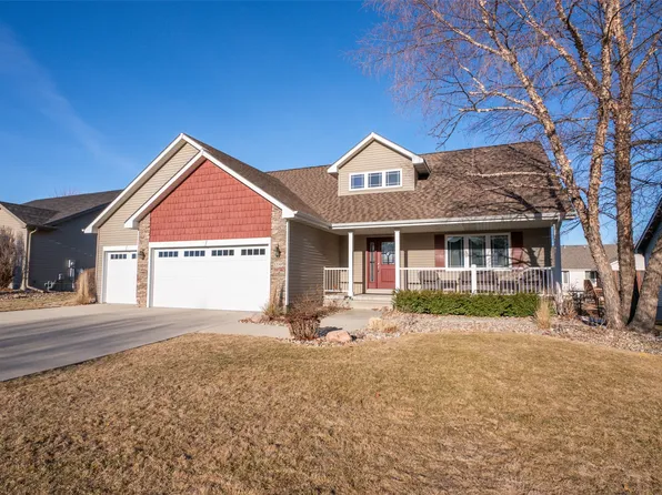 1230 Rosewood Dr, Altoona, IA 50009