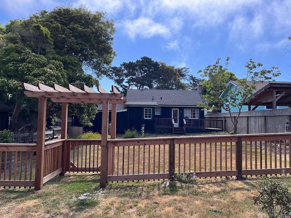 1st image of 222 Brandon Way