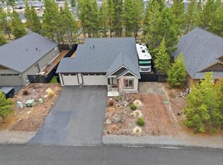 16501 Charlotte Day Dr, La Pine, OR 97739