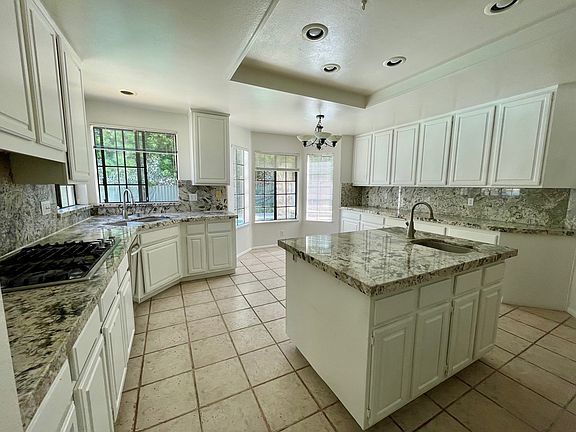 3rd image of 5580 Eagle Point Cir
