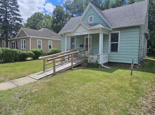 1130 6th St, Beloit, WI 53511