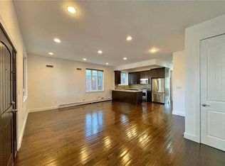77-36 168th St FLOOR 1, Fresh Meadows, NY 11366