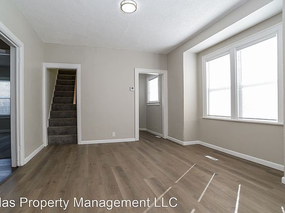 5th image of 47 N Thorpe St