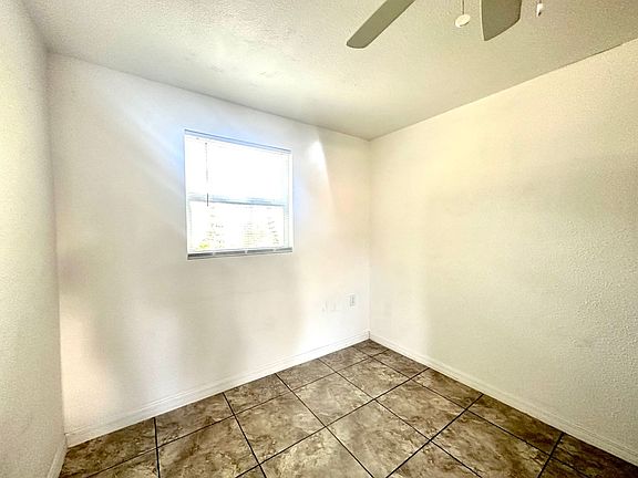 5th image of 371 N Trowell Ave