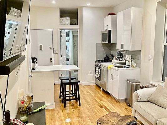 2nd image of 335 E 33rd St #2C