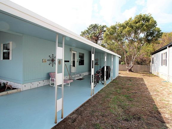2nd image of 14905 Shadowwood Blvd