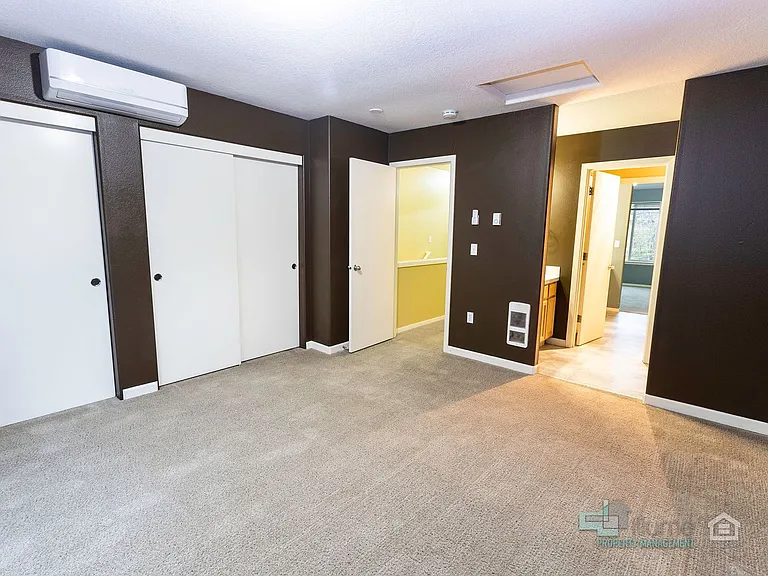 5215 SE Pardee St — Photo 31